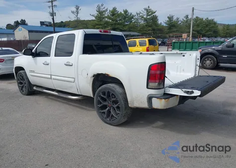 2008 GMC Sierra 1500 Denali z USA, uszkodzony, nr VIN 2GTEK638481236896